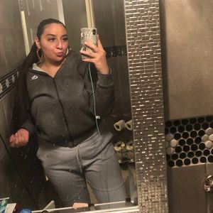 Meet your Posher, Jackie